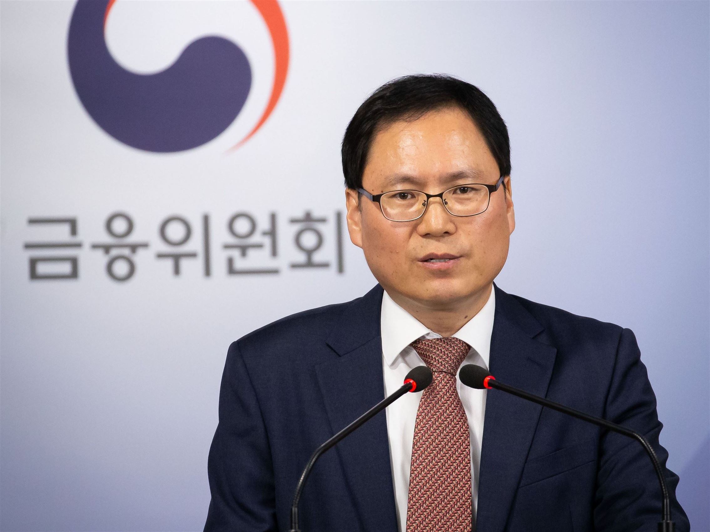 윤창호 금융위 금융산업국장이 21일 정부서울청사 합동브리핑실에서 제10차 혁신금융서비스 심사결과를 설명하고 있다.  사진 | 금융위원회